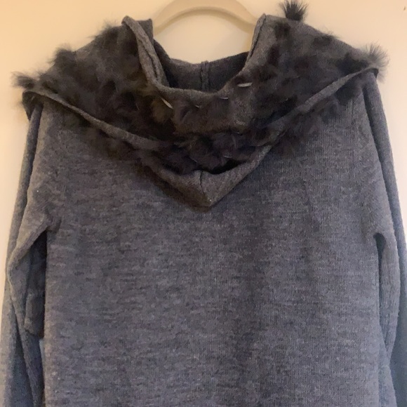 Emu Merino Wool trimmed in Angora Cardigan - Picture 5 of 5